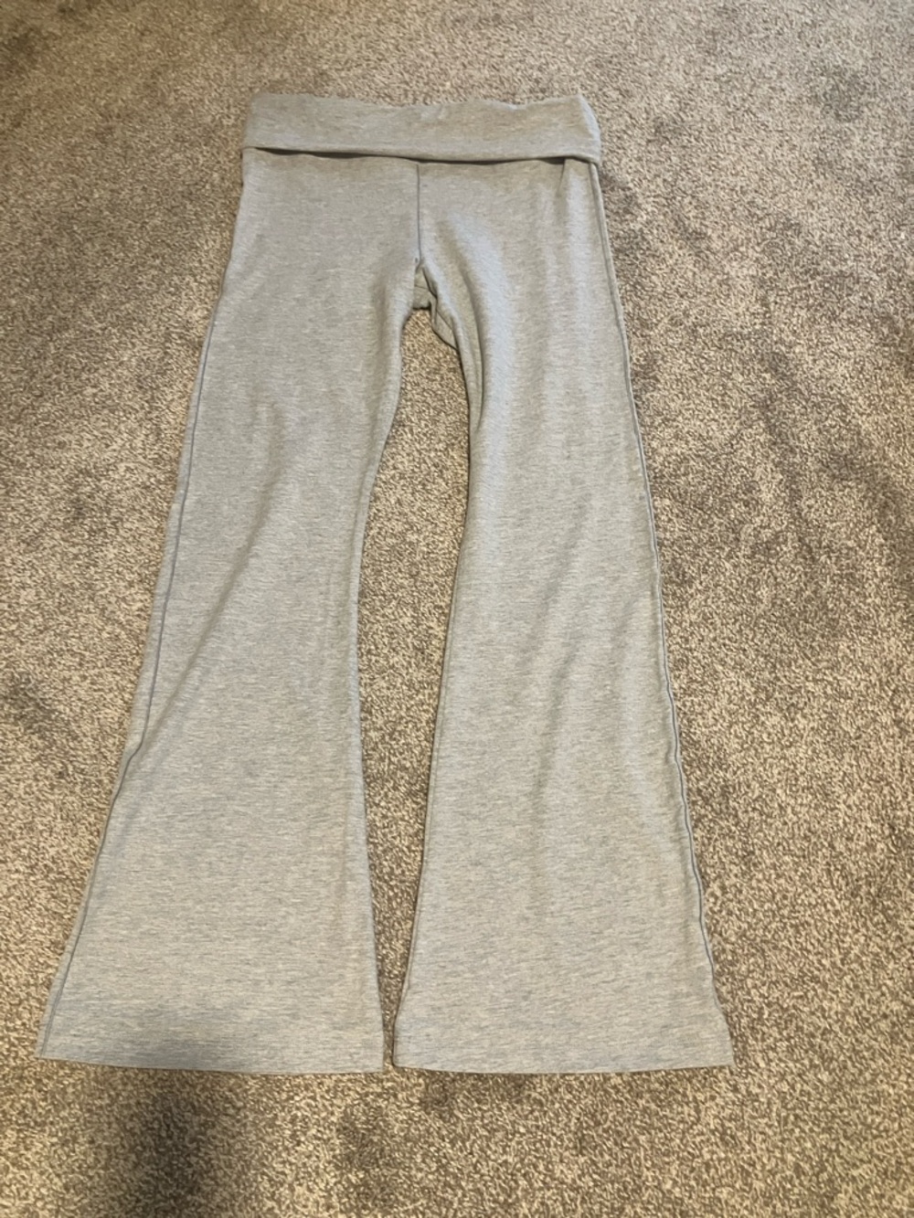 NWT VS PINK STRETCH COTTON FOLDOVER FLARE LEGGINGS WITH I’M EXTRA LOGO SIZE L